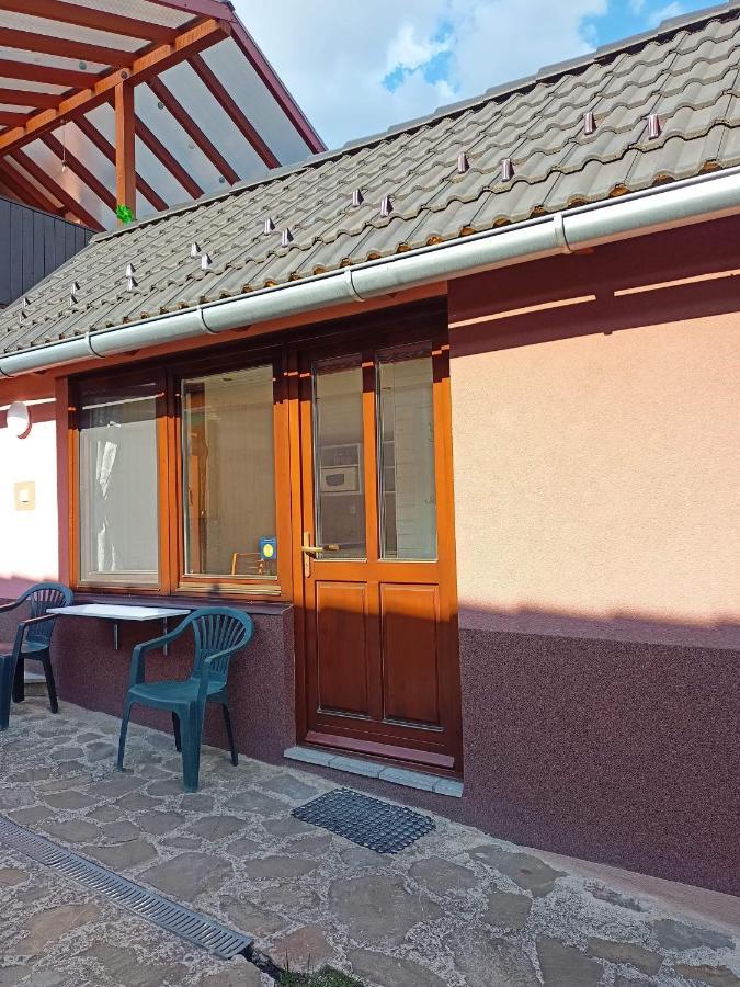 Apartment Tomas Jendral Spissky Stvrtok Buitenkant foto